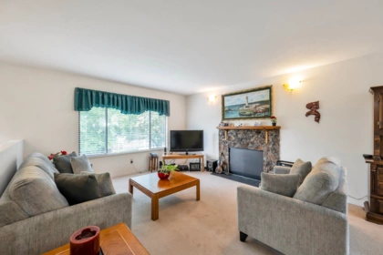 2147 154 Street, Surrey, BC, Surrey — Single Family Residence for sale