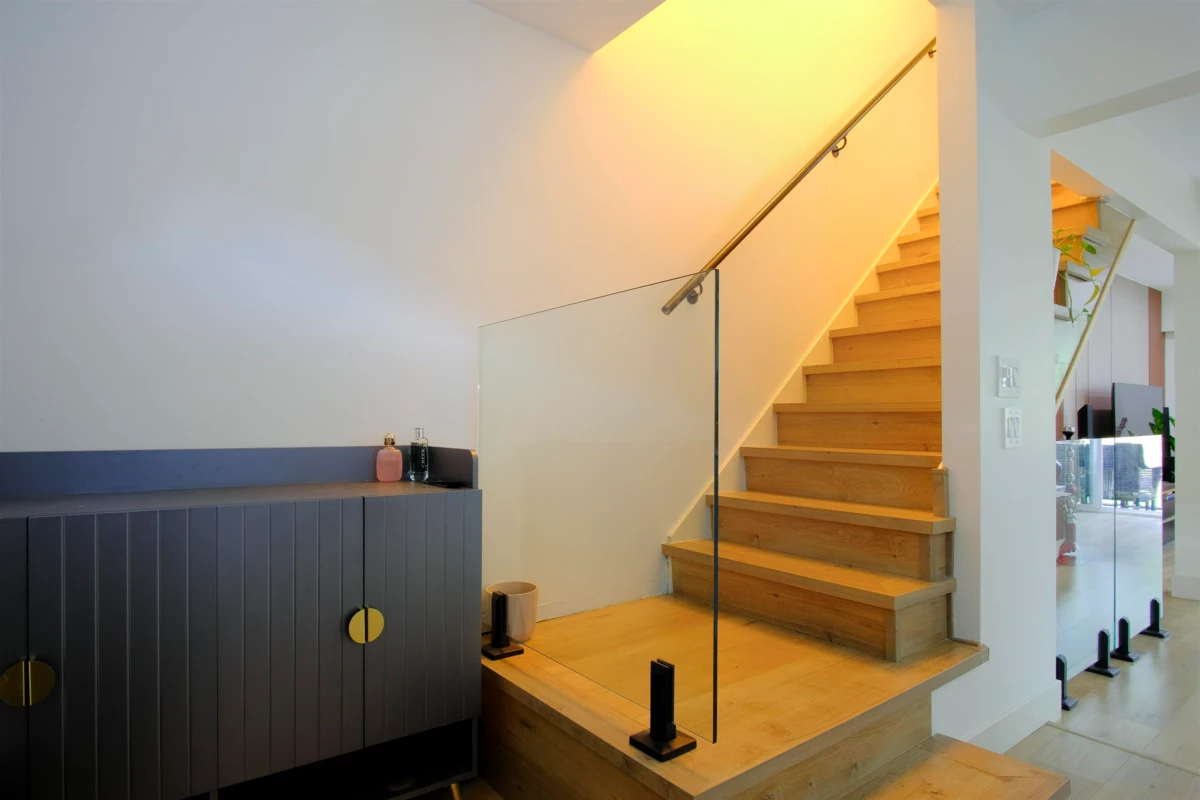 Kitchen Island Photo of 10 10736 Guildford Drive, Surrey, BC