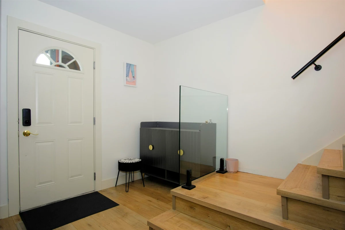 Kitchen Photo of 10 10736 Guildford Drive, Surrey, BC
