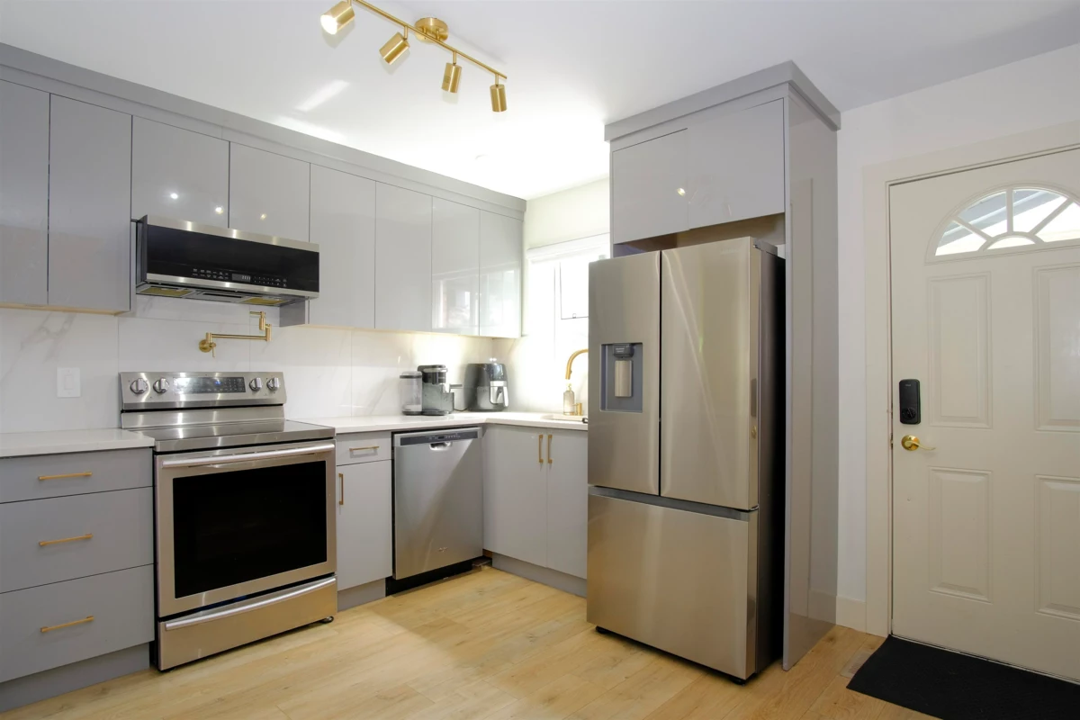 Pantry Photo of 10 10736 Guildford Drive, Surrey, BC