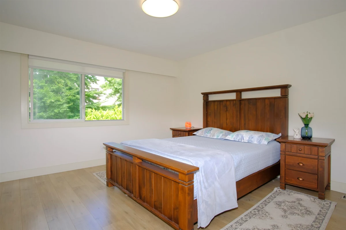 Powder Room Photo of 10 10736 Guildford Drive, Surrey, BC