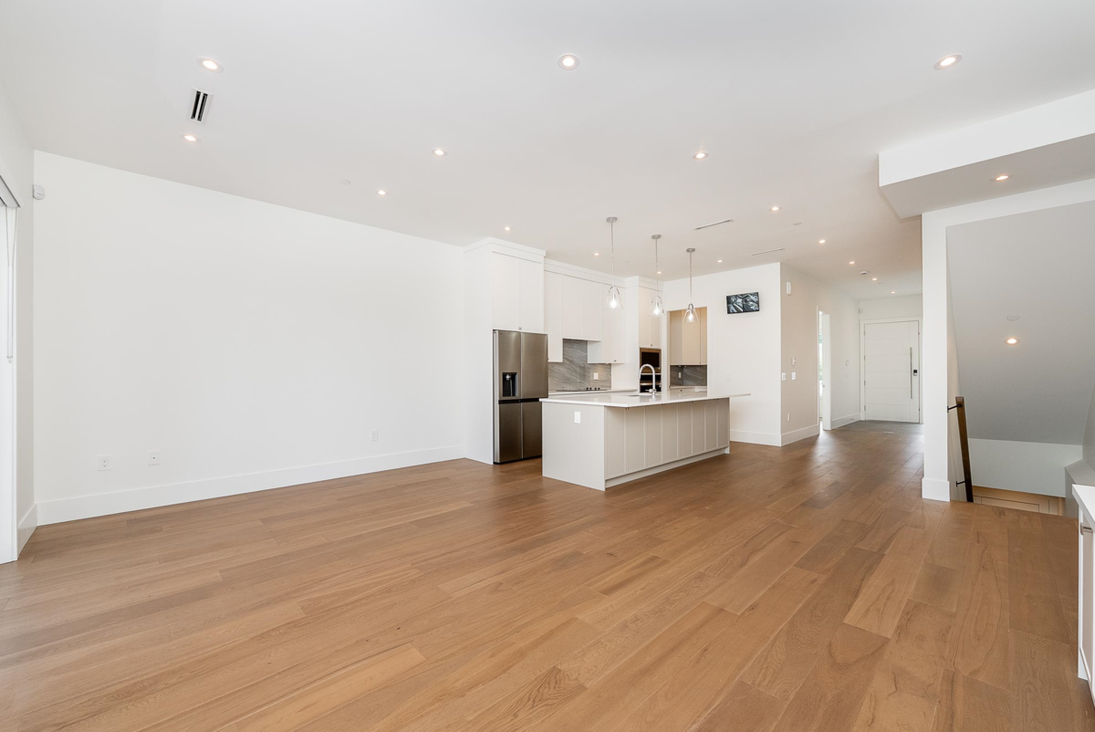 Breakfast Nook Photo of 3380 Edinburgh Street, Port Coquitlam, BC
