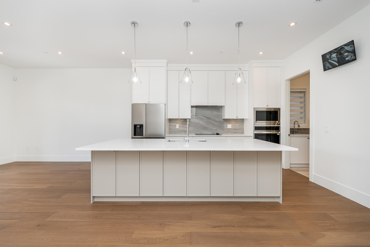 Living Room Photo of 3380 Edinburgh Street, Port Coquitlam, BC