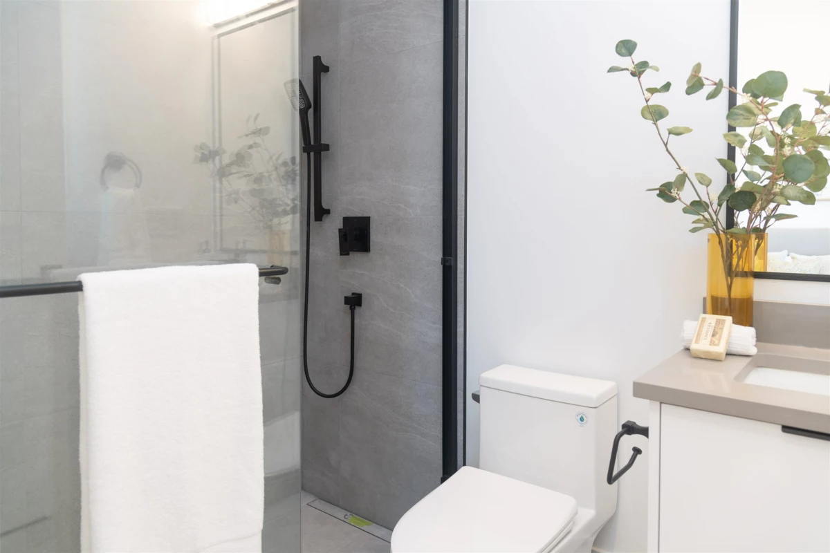 Hot Tub / Spa Photo of 9271 Kilby Street, Richmond, BC