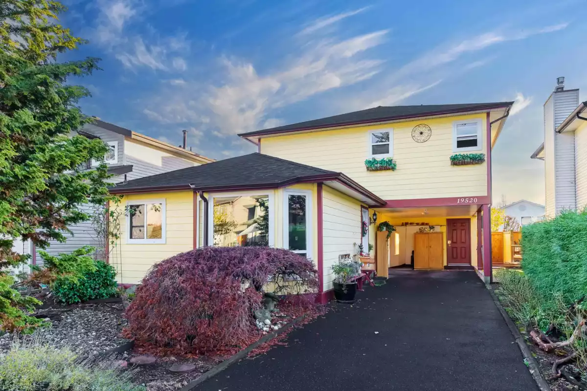 Backyard Photo of 19520 115a Avenue, Pitt Meadows, BC