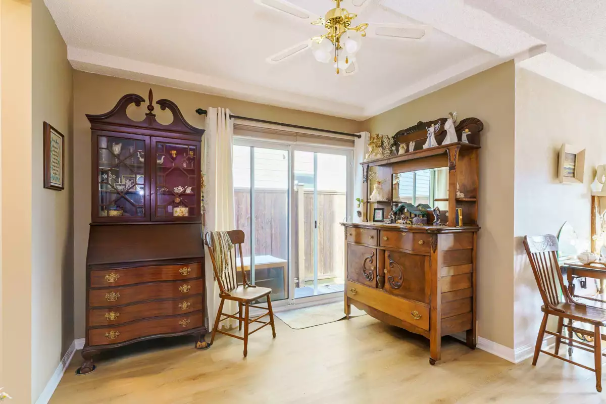 Family Room Photo of 19520 115a Avenue, Pitt Meadows, BC