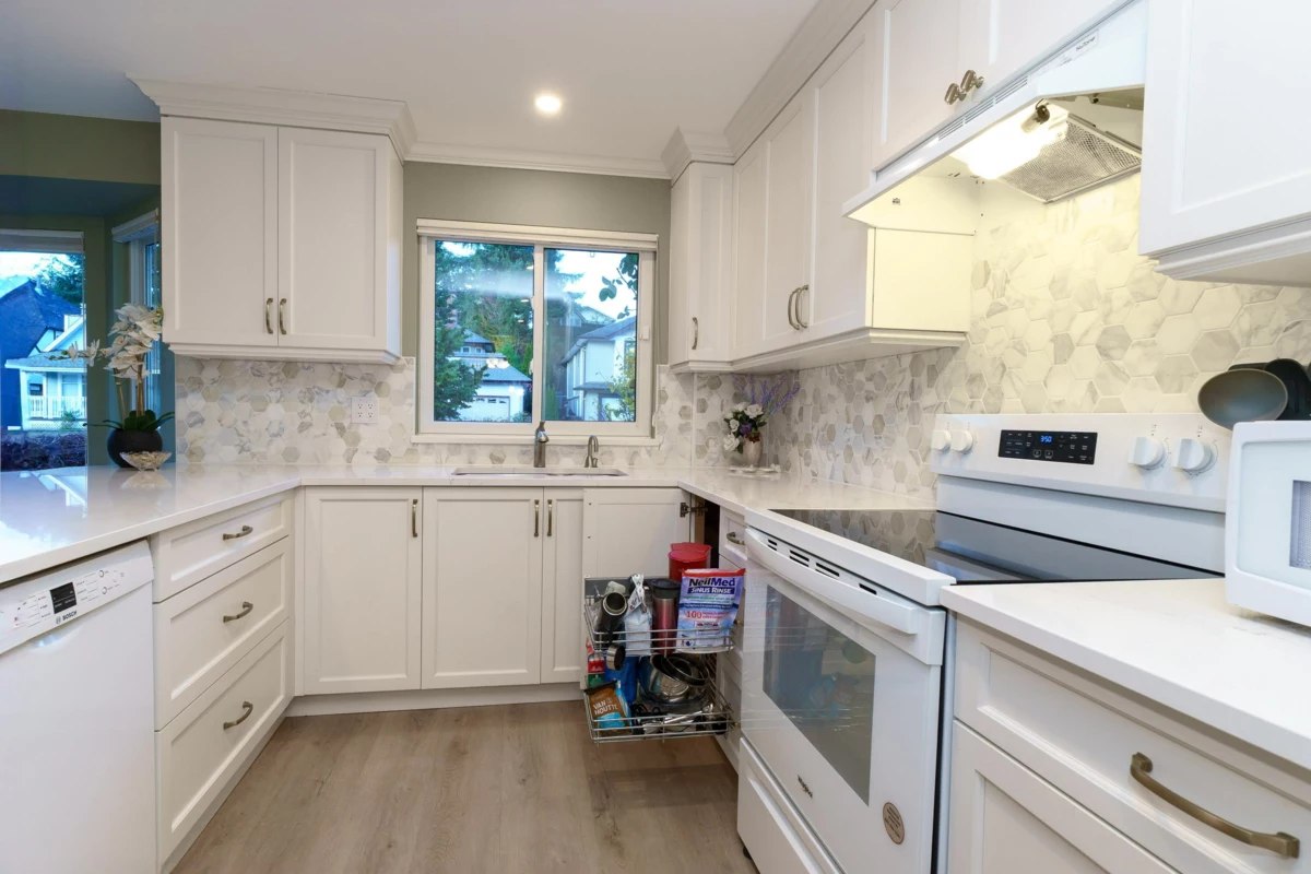 Pantry Photo of 19520 115a Avenue, Pitt Meadows, BC