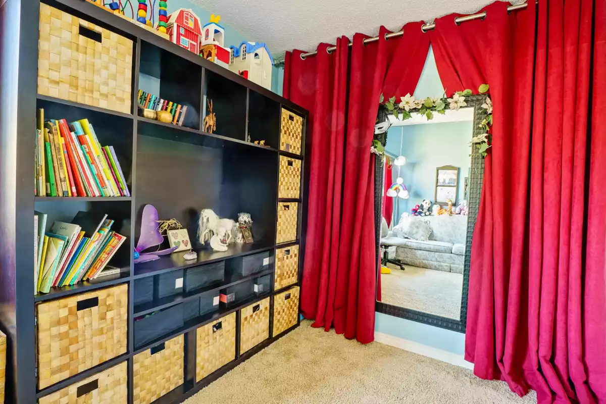 Powder Room Photo of 19520 115a Avenue, Pitt Meadows, BC