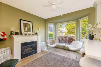19520 115a Avenue, Pitt Meadows, BC, Pitt Meadows — Single Family Residence for sale