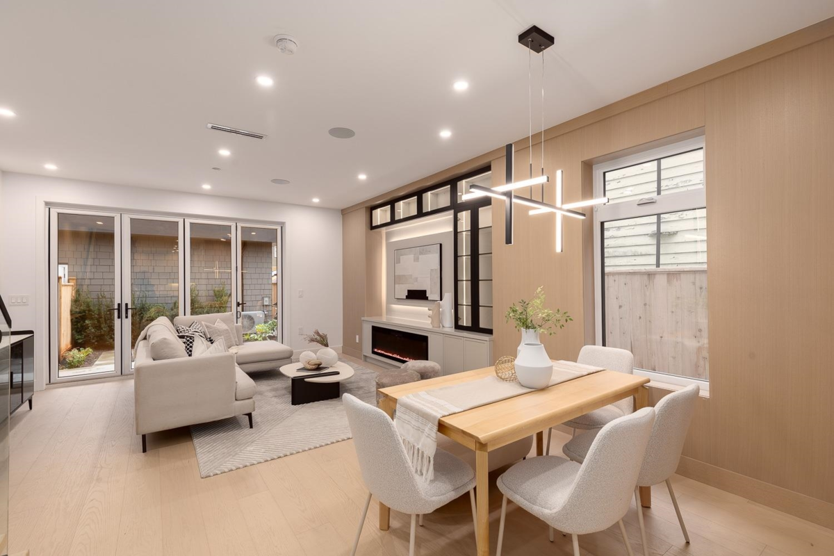 Breakfast Nook Photo of 3 2976 W 13th Avenue, Vancouver, BC