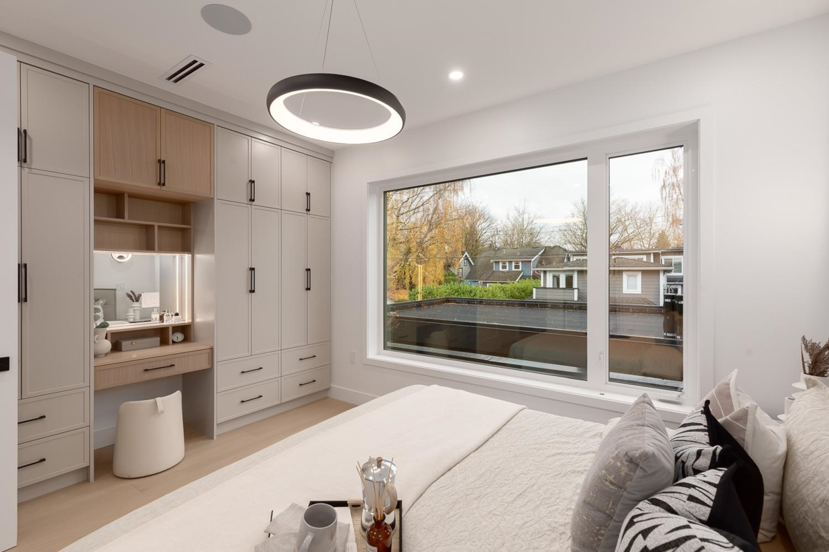 Powder Room Photo of 3 2976 W 13th Avenue, Vancouver, BC