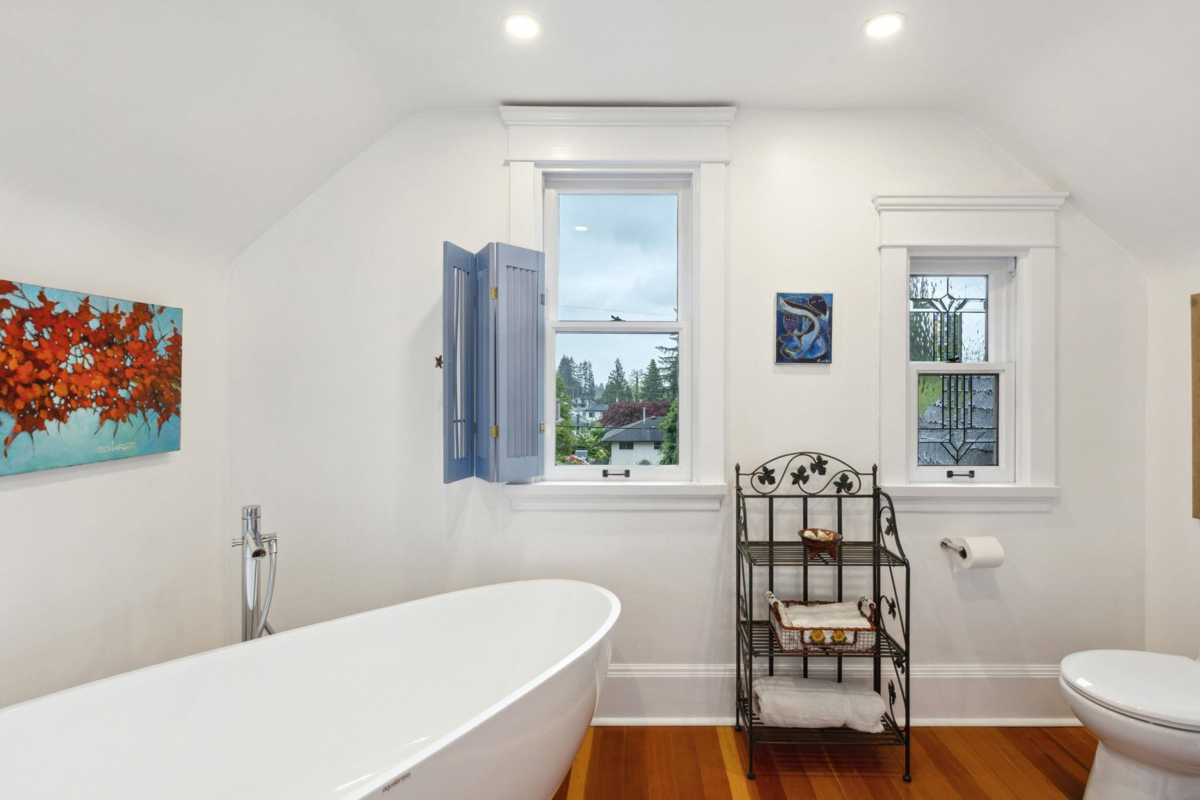 Office / Den Photo of 349 E 24th Street, North Vancouver, BC