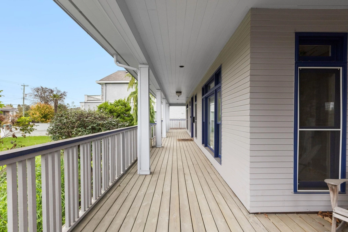 Basement Recreation Room Photo of 11520 Blundell Road, Richmond, BC