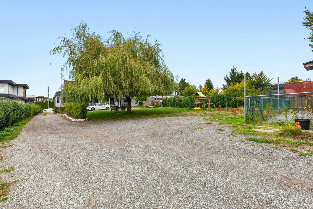 Loft / Bonus Room Photo of 11520 Blundell Road, Richmond, BC