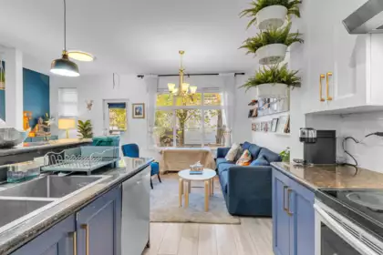 Kitchen Photo of 67 7518 138 Street, Surrey, BC