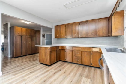 Breakfast Nook Photo of 10087 Mountainview Road, Mission, BC