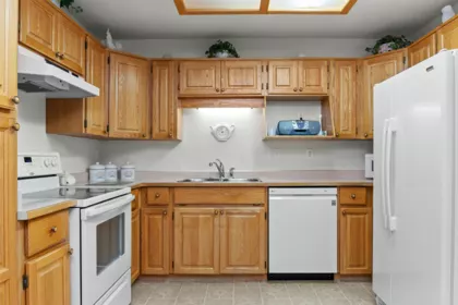 Breakfast Nook Photo of 246 2451 Gladwin Road, Abbotsford, BC