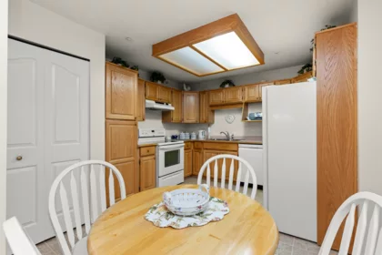246 2451 Gladwin Road, Abbotsford, BC, Abbotsford — Apartment/Condo for sale
