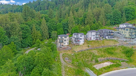 Garden / Landscaping Photo of 8235 Harvest Place, Chilliwack, BC