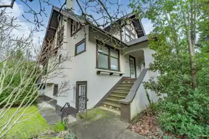 1131 W 16th Avenue, Vancouver, BC, Vancouver — Single Family Residence for sale