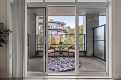 Entry Foyer Photo of 312 45510 Market Way, Chilliwack, BC