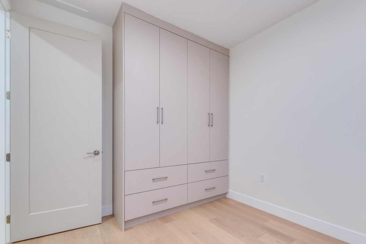 Basement Recreation Room Photo of 1 2945 E 44th Avenue, Vancouver, BC