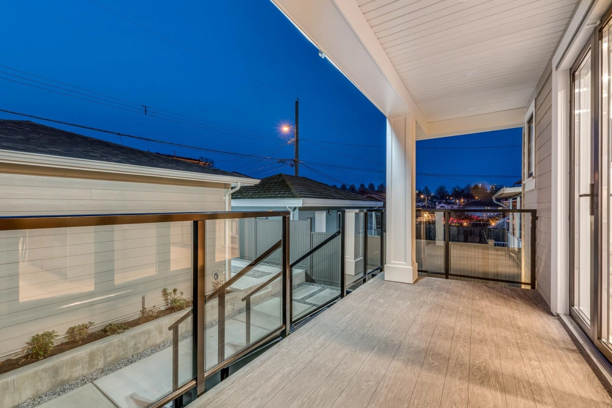 Neighborhood Park Photo Near 1 2945 E 44th Avenue, Vancouver, BC