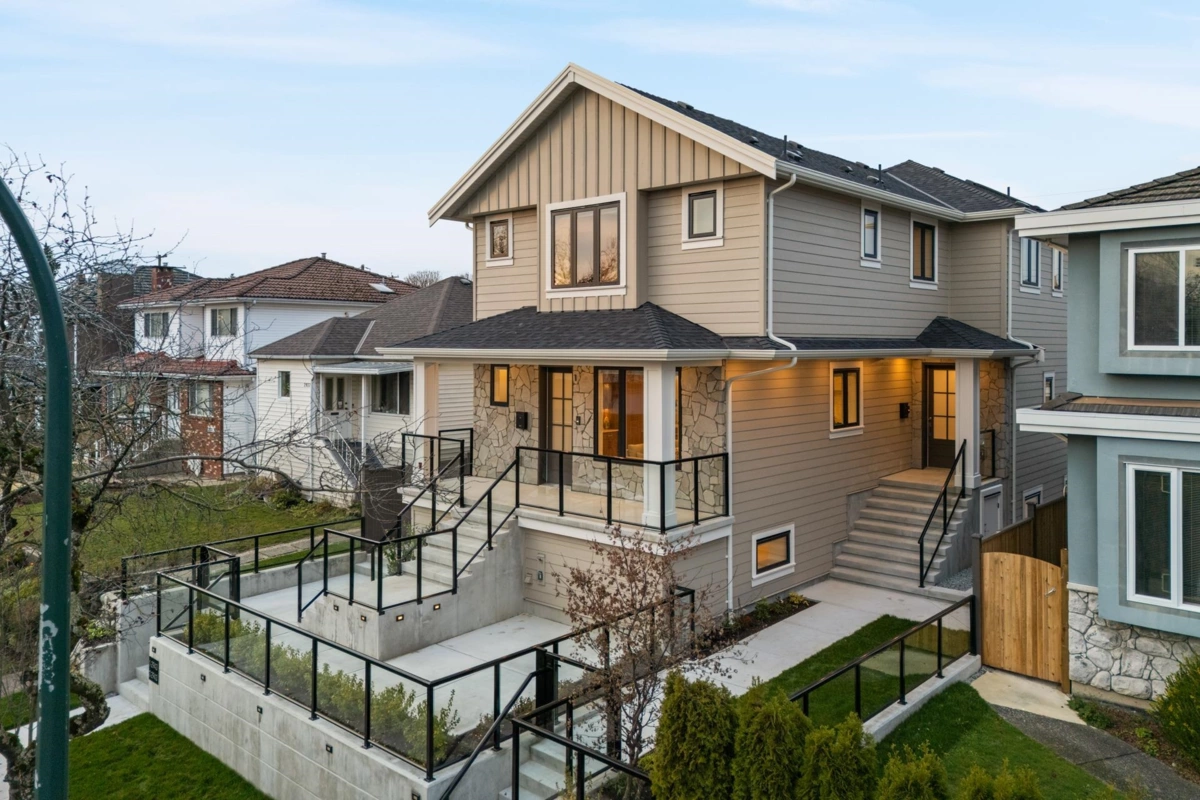 Playground / Recreational Area Near 1 2945 E 44th Avenue, Vancouver, BC