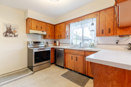2263 Rainier Street, Abbotsford, BC, Abbotsford — Single Family Residence for sale