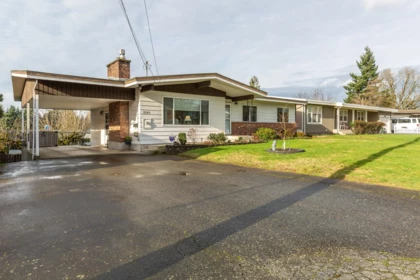 2263 Rainier Street, Abbotsford, BC, Abbotsford — Single Family Residence for sale