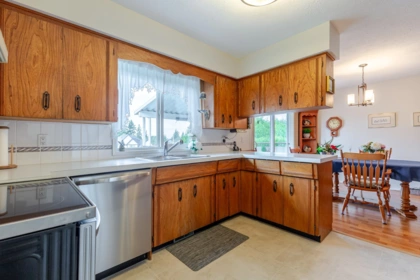 2263 Rainier Street, Abbotsford, BC, Abbotsford — Single Family Residence for sale