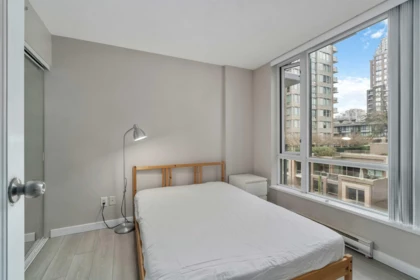 Guest Bathroom Photo of 613 1082 Seymour Street, Vancouver, BC