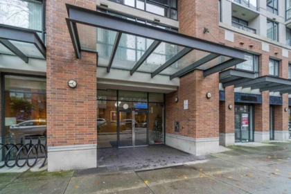 Hot Tub / Spa Photo of 613 1082 Seymour Street, Vancouver, BC