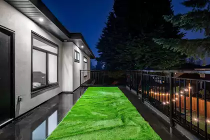 Front Yard Photo of 16850 106 Avenue, Surrey, BC