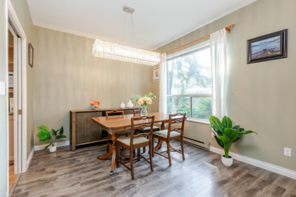 Kitchen Island Photo of 21 10038 150 Street, Surrey, BC