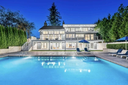 Garden / Landscaping Photo of 614 Lowry Lane, North Vancouver, BC