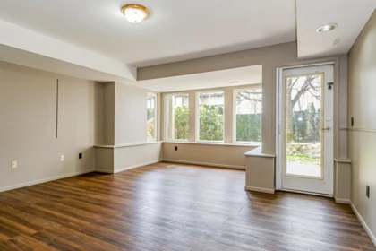 Laundry Room Photo of 33 17917 68 Avenue, Surrey, BC