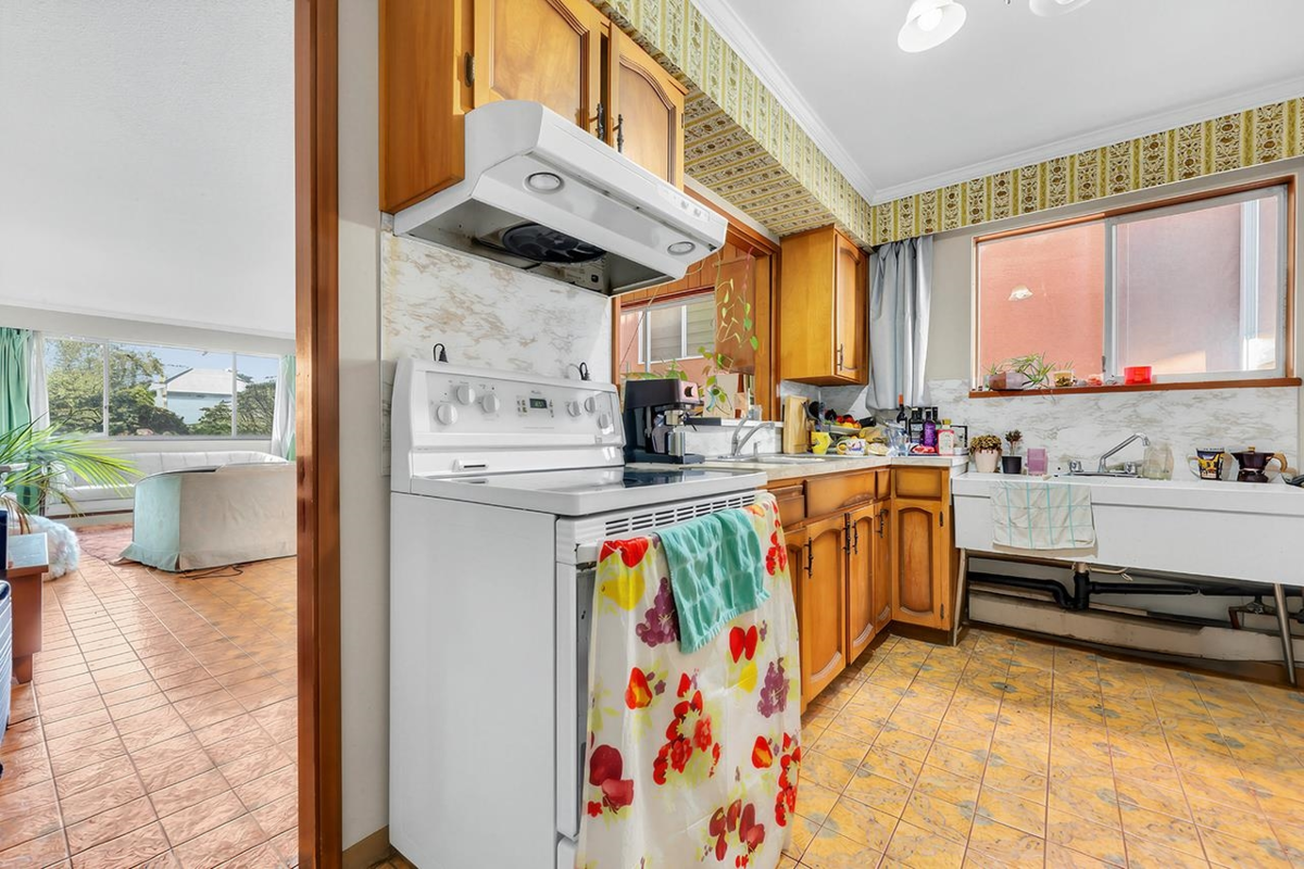 Backyard Photo of 4710 Union Street, Burnaby, BC