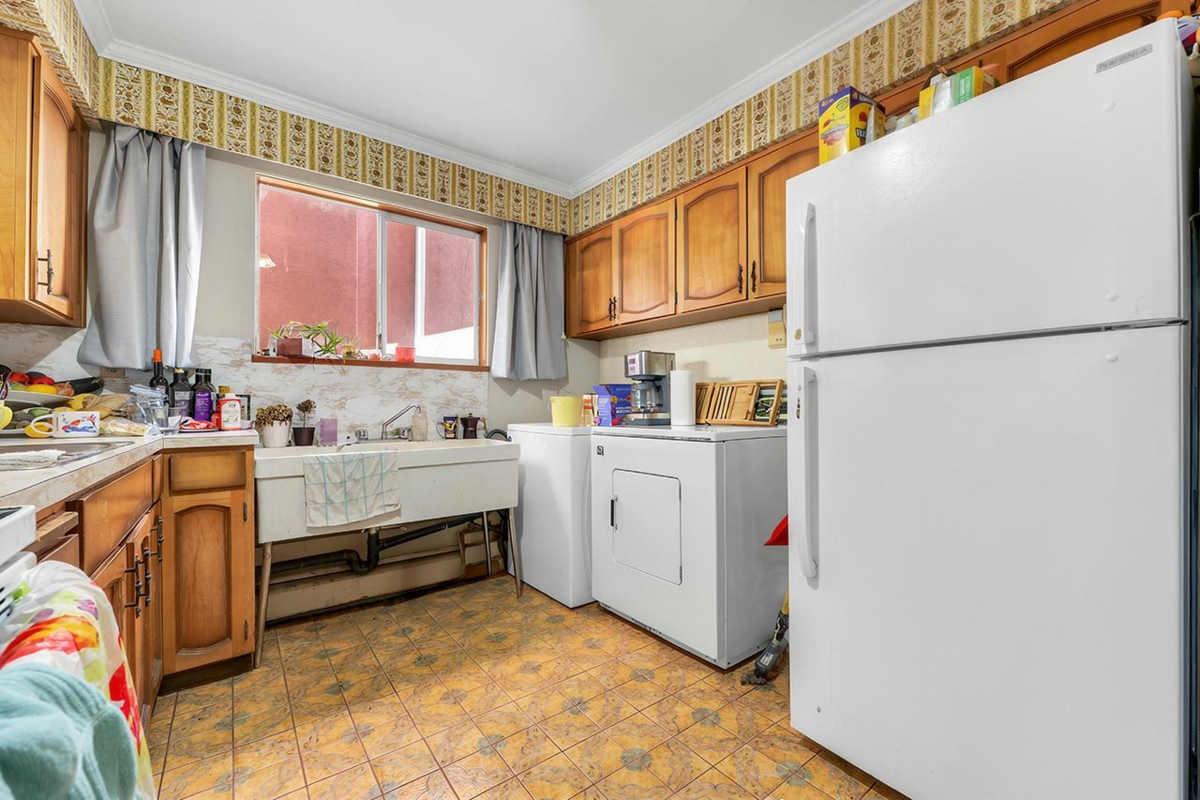 Front Yard Photo of 4710 Union Street, Burnaby, BC