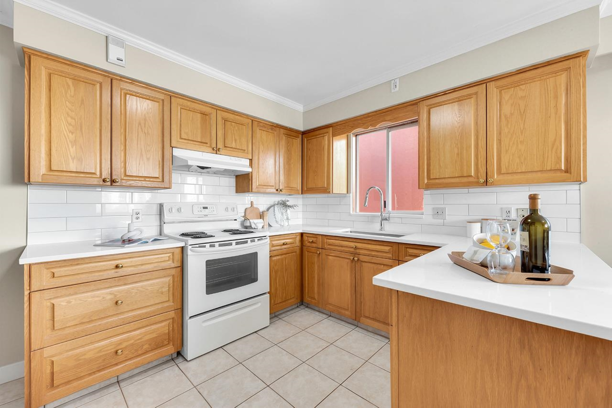 Office / Den Photo of 4710 Union Street, Burnaby, BC