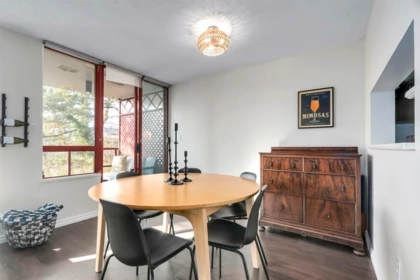 203 220 Eleventh Street, New Westminster, BC, New Westminster — Apartment/Condo for sale