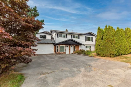 7659 Wren Street, Mission, BC, Mission BC — 5 bed single family residence for sale