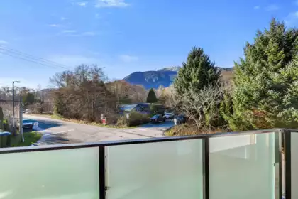 207 37808 Third Avenue, Squamish, BC, Squamish — Townhouse for sale