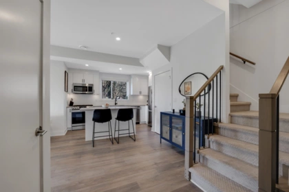 Kitchen Island Photo of 207 37808 Third Avenue, Squamish, BC