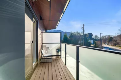 Kitchen Photo of 207 37808 Third Avenue, Squamish, BC
