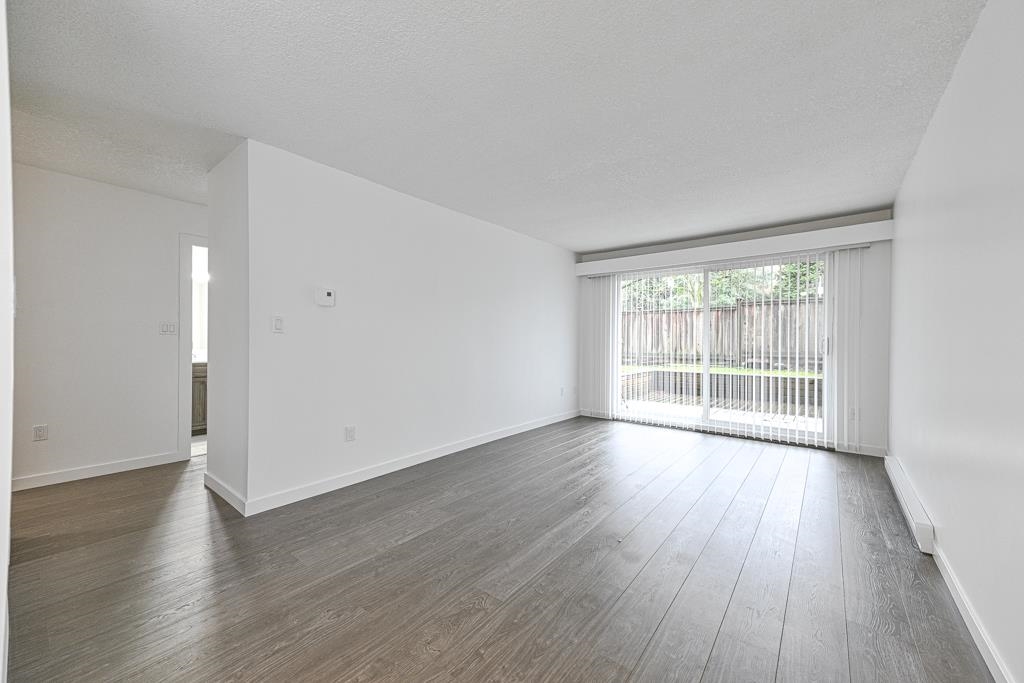 Breakfast Nook Photo of 105 312 Carnarvon Street, New Westminster, BC
