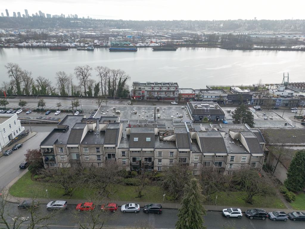 Living Room Photo of 105 312 Carnarvon Street, New Westminster, BC