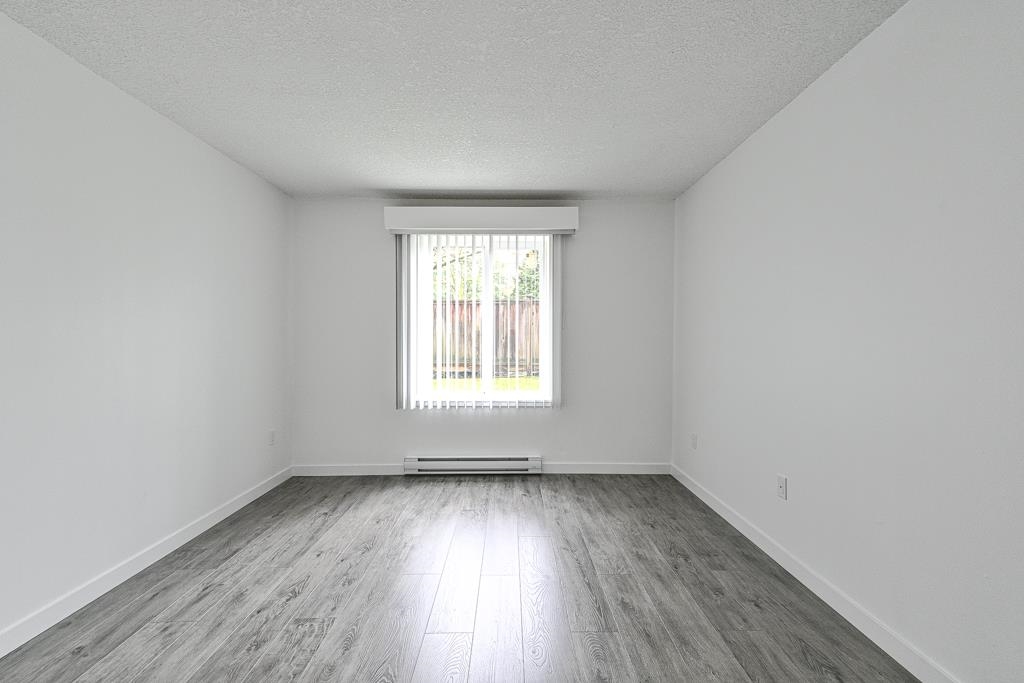 Primary Bathroom Photo of 105 312 Carnarvon Street, New Westminster, BC