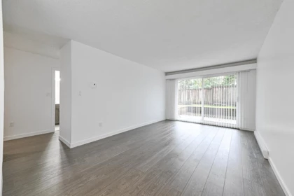 Breakfast Nook Photo of 105 312 Carnarvon Street, New Westminster, BC