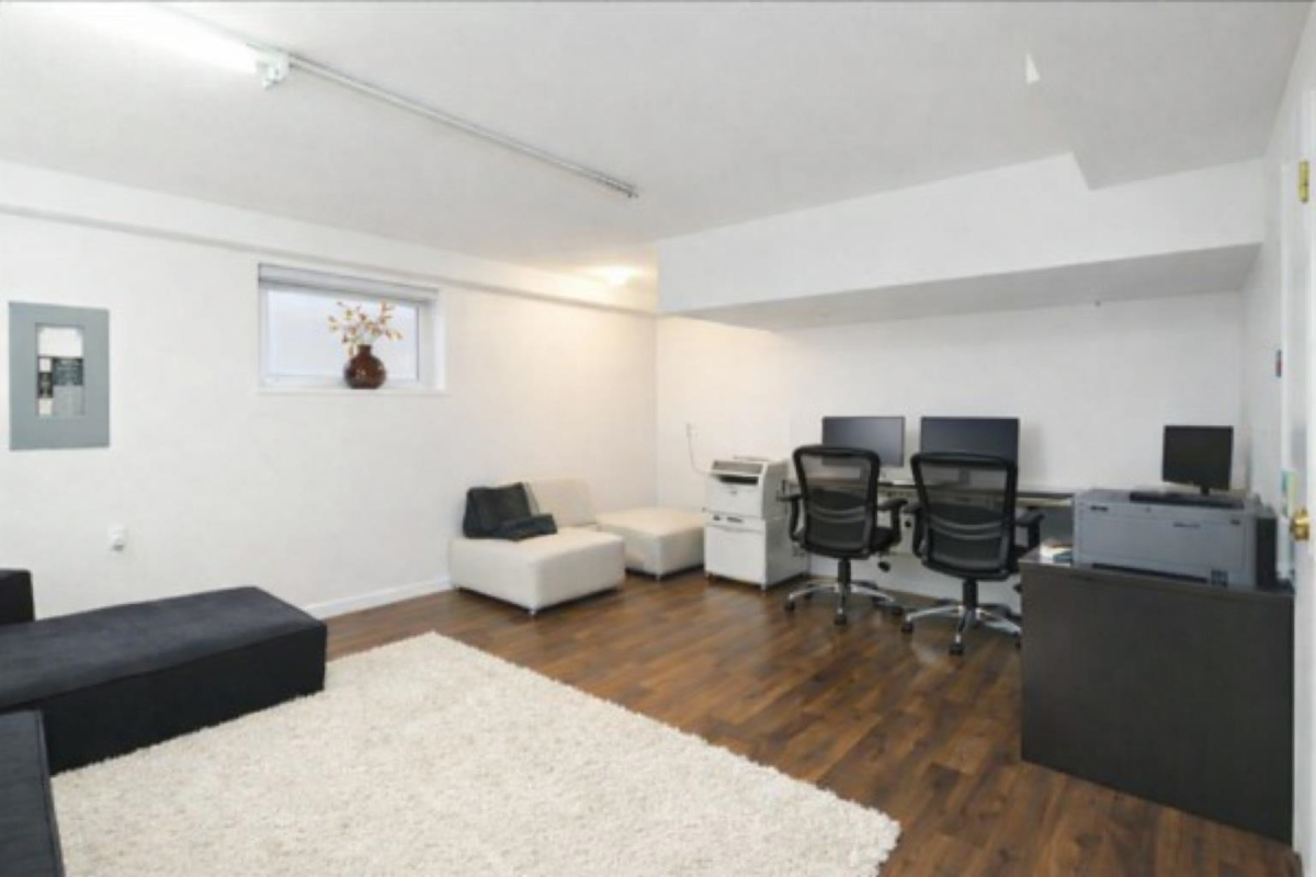 Loft / Bonus Room Photo of 8521 168 St Street, Surrey, BC